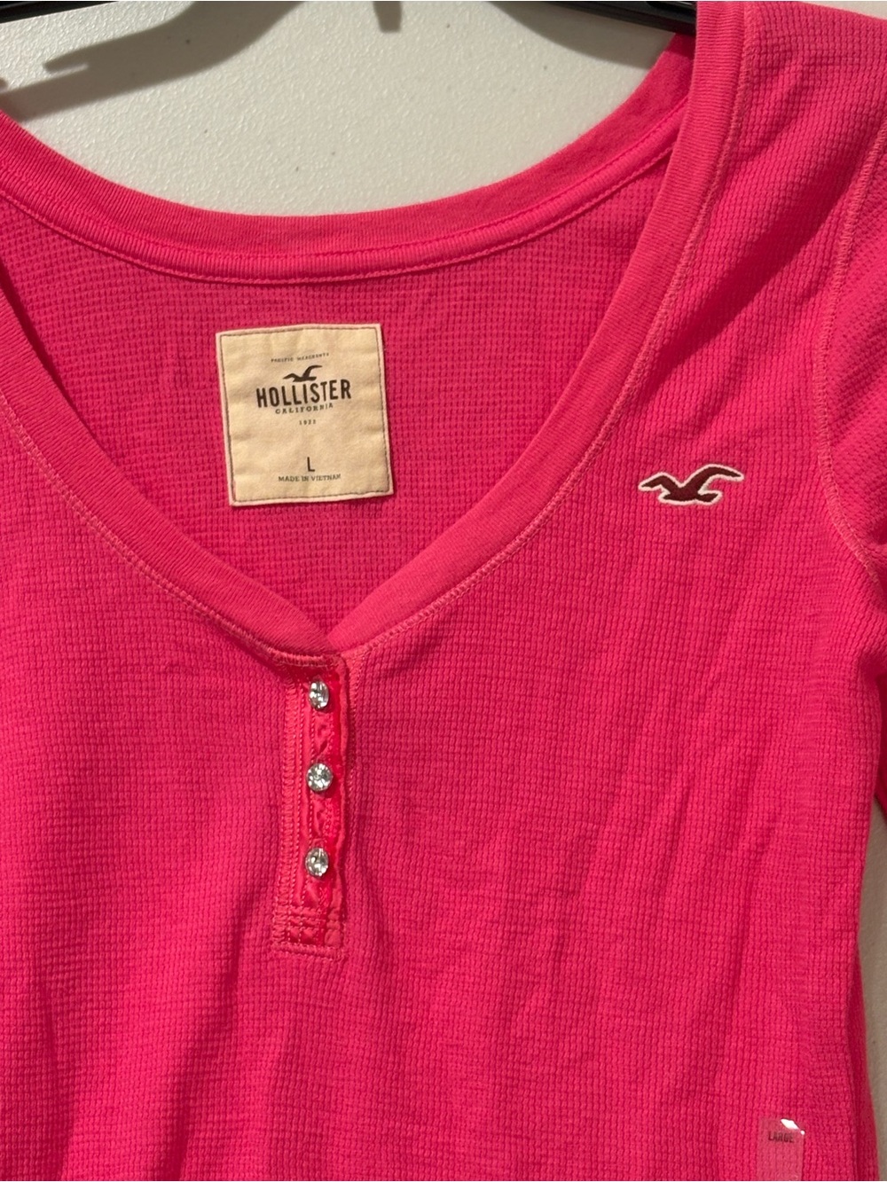 Vintage Y2K Hollister Hot Pink 3/4 Sleeve Henley Top NWT Rare - Picture 7 of 8